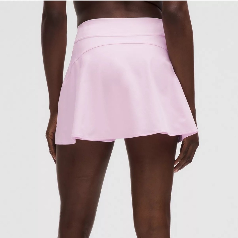 NEW Lululemon Lightweight High-Rise Tennis‎ Skirt Womens 10 Strawberry Milkshake